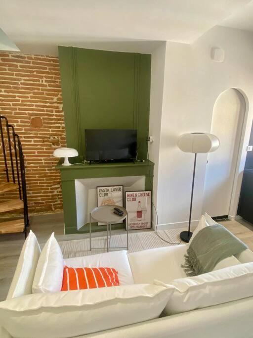 Le 23, Cocon Dans Le Centre Historique Montauban Exterior foto